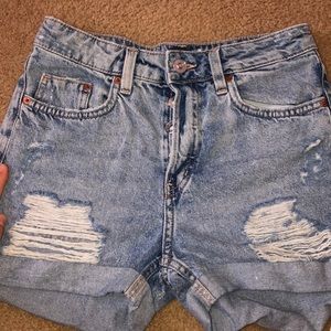 JEAN SHORTS!
